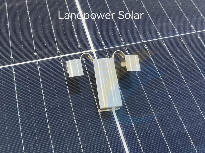 solar drainage clips